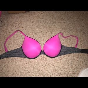 PINK BRA